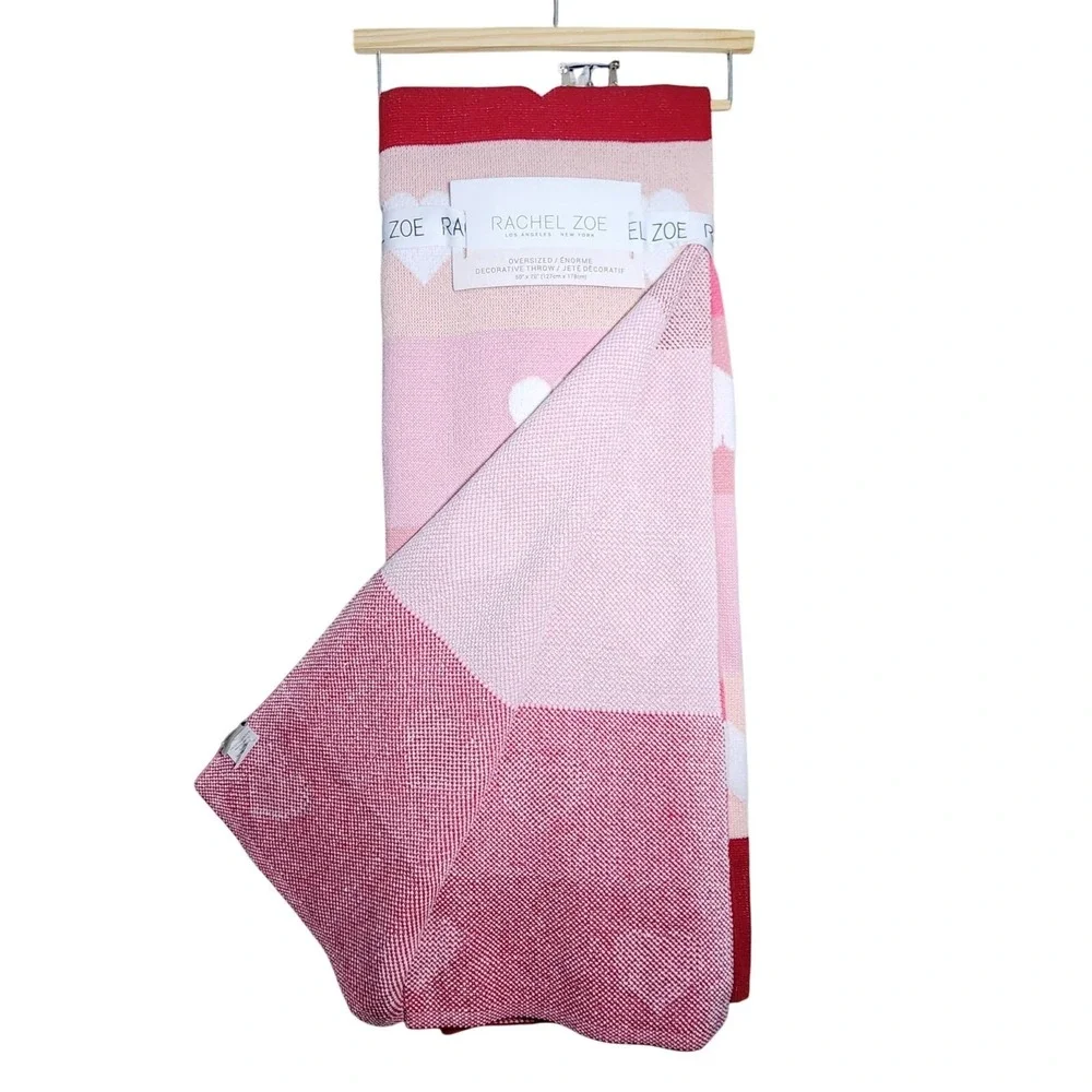Zoe Rachel Cotton Blend Knit Throw Blanket Heart Color Block Pink Red 50x70